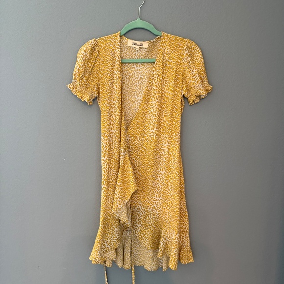 Diane Von Furstenberg Wrap Dress Yellow Cheetah Print Size XXS - Picture 8 of 8